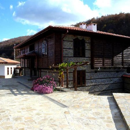 Voevodski Eco Complex Katunishte 외부 사진